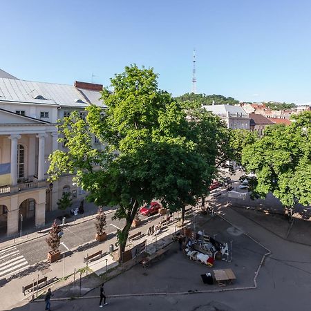 Квартира Віп В Центрі На Вулиці Проспект Свободи 22 Біля Оперного Театру Біля Вернісажу Lviv Buitenkant foto